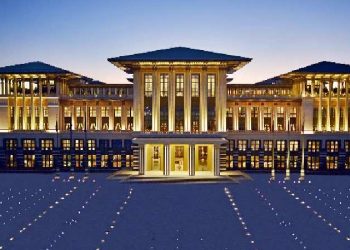 برلماني: نفقات القصر الرئاسي التركي 35 مليون ليرة يوميًا