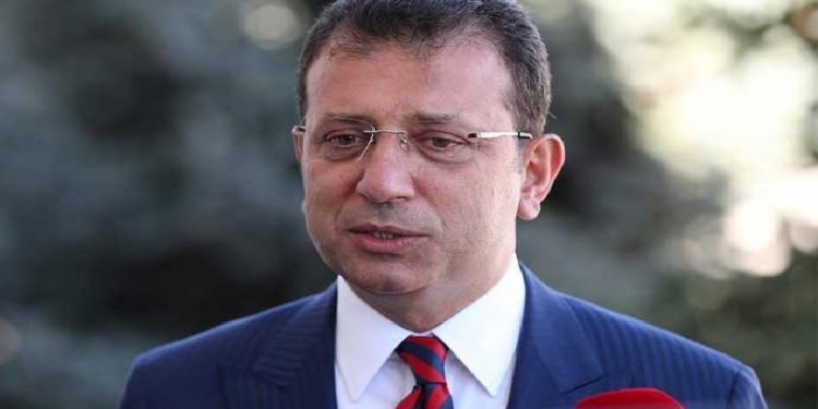 عمدة إسطنبول: نقدم منحا للطلبة الفلسطينيين