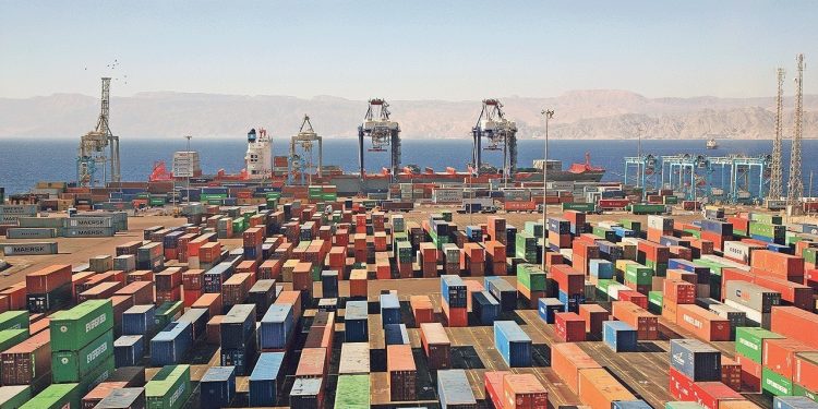 تركيا.. تراجع عجز التجارة الخارجية خلال عام 2023