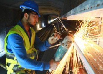 إنخفاض عدد الموظفين بأجر في تركيا