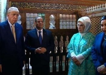 لماذا زار أردوغان ضريح الإمام الشافعي برفقة الرئيس المصري!