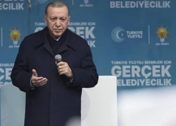 أردوغان يهاجم المعارضة ويتهمهم بتشكيل “تحالف سري”!