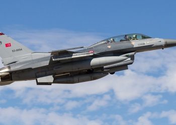 السفير الأمريكي يؤكد الموافقة على امتلاك تركيا مقاتلات F-16