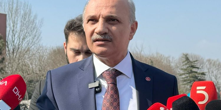 مرشح حزب السعادة في إسطنبول يدعو لتنفيذ الهجرة العكسية