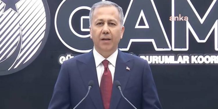 تركيا.. تكليف 594 ألف موظف بإدارة الانتخابات البلدية