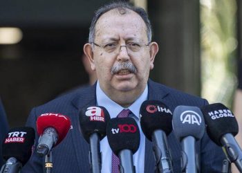 تركيا.. الفرز لن يتوقف خلال الإفطار عشية الانتخابات البلدية