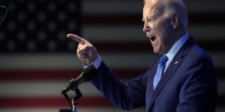 62٪ من ناخبي بايدن يؤيدون وقف دعم إسرائيل عسكريًا