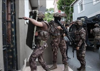 اعتقال 23 شخصًا في تركيا بتهمة الانتماء لـ”داعش”
