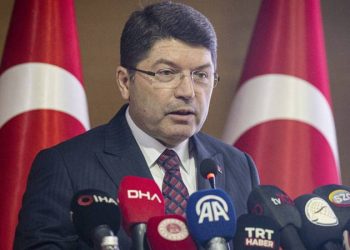 وزير العدل التركي: هدفنا دستور ديمقراطي مدني وتشاركي