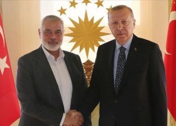 أردوغان يعزي إسماعيل هنية باستشهاد أولاده وأحفاده في غزة