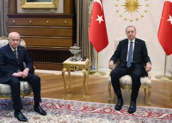 أردوغان يلتقي بهشالي في ظل غضب داخل الحزب الحاكم