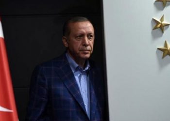 تركيا.. هل يشهد الحزب الحاكم والحكومة حملة إقالات؟