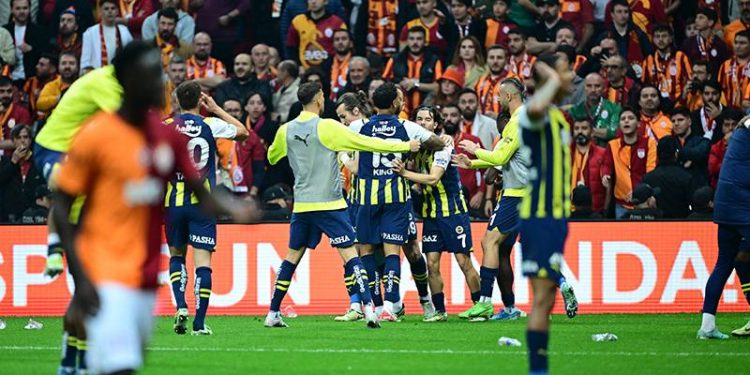 فنربخشة يفوز على جالطة سراي