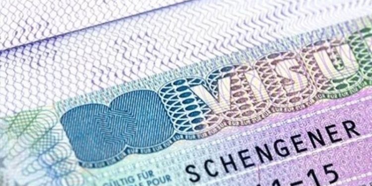 زيادة رسوم تجديد تأشيرة شنجن