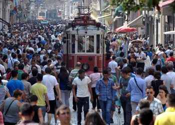 عدد سكان تركيا سينخفض في هذا التوقيت