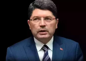 65 ألفًا و986 طالبًا في السجون التركية