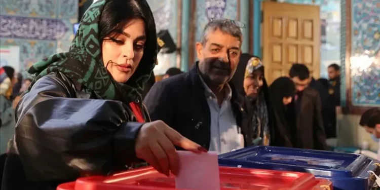 الإعلان عن موعد الانتخابات الرئاسية في إيران