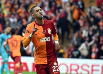 هدف رائع لـ”حكيم زياش” في الدوري التركي