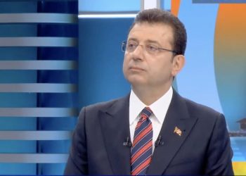 إمام أوغلو: أردوغان يمتلك 8 طائرات ويتهمني بالإسراف!