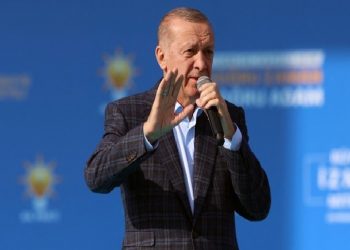 صحفية تركية: حكومة أردوعان لن تصمد حتى عام 2028