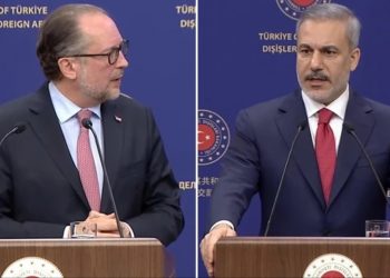 وزير الخارجية التركي يوبخ نظيره النمساوي بسبب حماس
