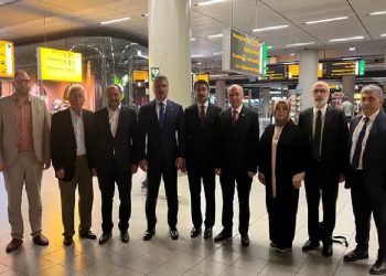 محامون أتراك يتوجهون إلى “لاهاي” لمناقشة الجرائم الإسرائيلية في غزة