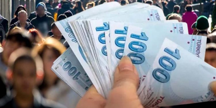 هل تحتاج تركيا زيادة الحد الأدنى للأجور؟