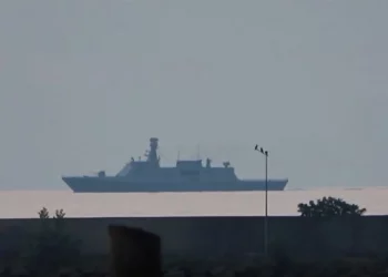 سفينة حربية لحماية أردوغان في مسقط رأسه ريزه