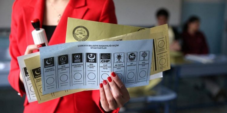 تركيا.. اعتقال أمين الحزب الكردي في أديامان