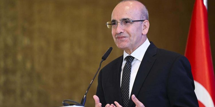 شيمشك يستبعد 1.5 مليون من دافعي الضرائب من نطاق تعديل التضخم