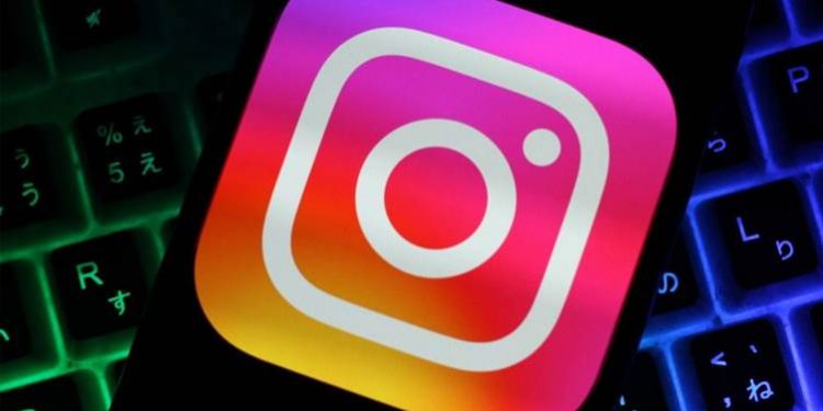 وزير تركي: اقتربنا من حل أزمة انستجرام