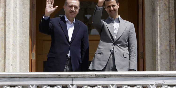 صحفي تركي: ثلثي سوريا قد يختفي!