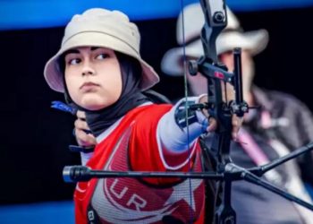 رامية السهام التركية بيرا جوكير تصل إلى ربع نهائي باريس