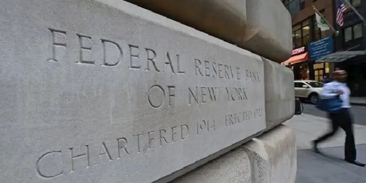 هل يخفض الفيدرالي الأمريكي الفائدة؟