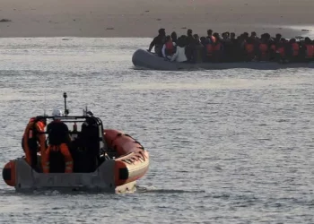 غرقى جراء انقلاب قارب لاجئين في سواحل اليمن