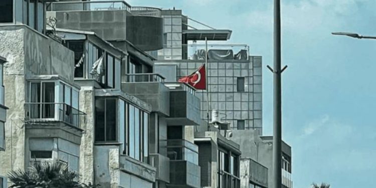 وزير خارجية إسرائيل يهاجم السفارة التركية: احزنوا في بلدكم بجوار أردوغان!