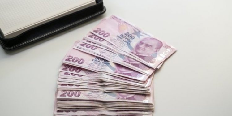 تركيا..حد الجوع يسجل 19 ألف و830 ليرة