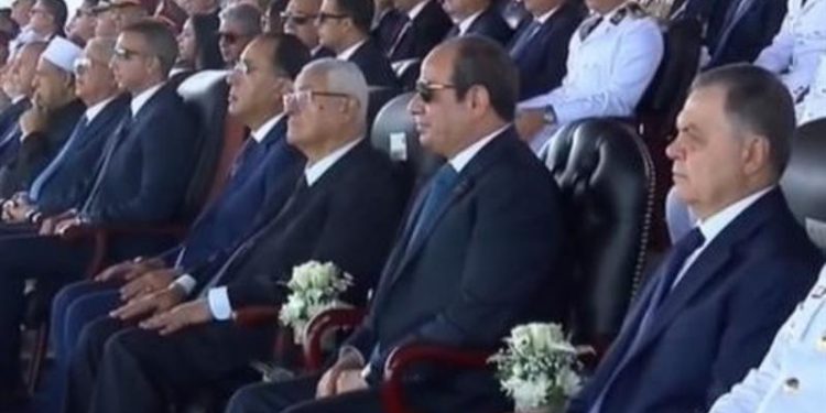 السيسي يشهد حفل تخريج الدفعة 12 من طلبة أكاديمية الشرطة