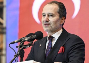 زعيم حزب تركي يتوقع عقد انتخابات مبكرة في هذا الموعد