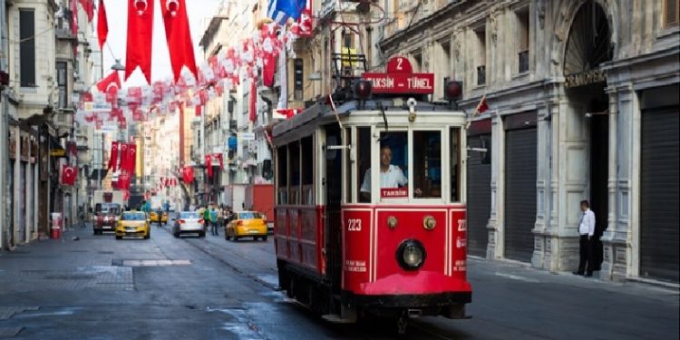 تكلفة المعيشة في إسطنبول 69 ألف ليرة شهريًّا