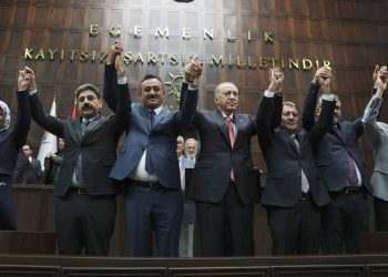 حزب العدالة والتنمية يضم 13 عمدة بلدية من حزب أربكان