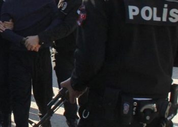 تركيا.. اعتقال داعشي كان يخطط لعمل إرهابي