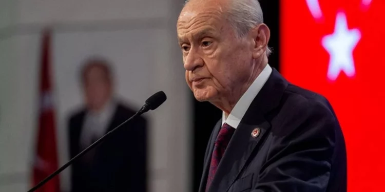 بهجلي: من لا يحب الأكراد ليس تركيًا