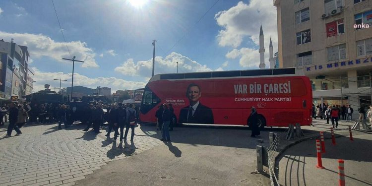 تركيا.. الأمن يمنع زعيم المعارضة من الوصول إلى بلدية أسنيورت