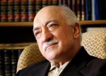 صحفي تركي يكشف سبب وفاة كولن