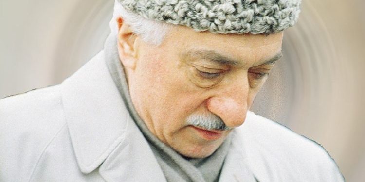 كاتب نرويجي: كولن كان يبني الجسور وينشر الأمل في النضال