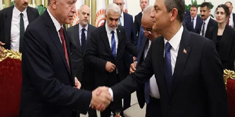 هل توحِّد إسرائيل الجبهة الداخلية في تركيا؟