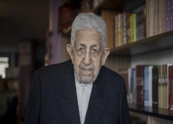 تركيا.. وفاة الرئيس المؤسس لحزب السعادة رجائي قوطان