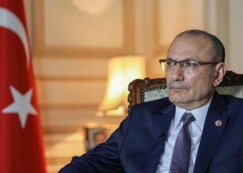 السفير صالح موتلو شن: تركيا تبني 1000 مصنع في مصر