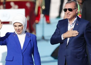 أردوغان: الحب هو الفناء في المحبوب وليس حب هذه الأيام!